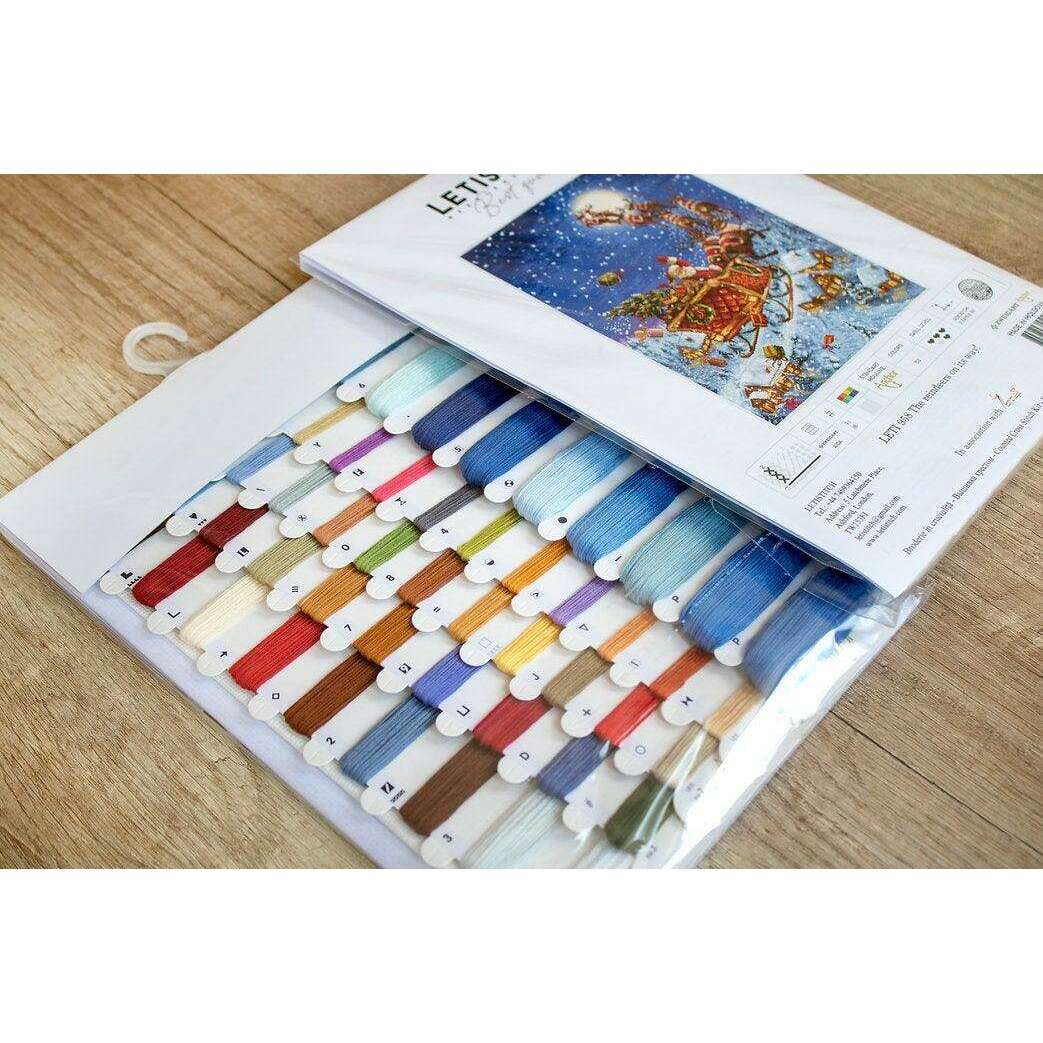 Counted Cross Stitch Kit The reindeers on their way! Leti958