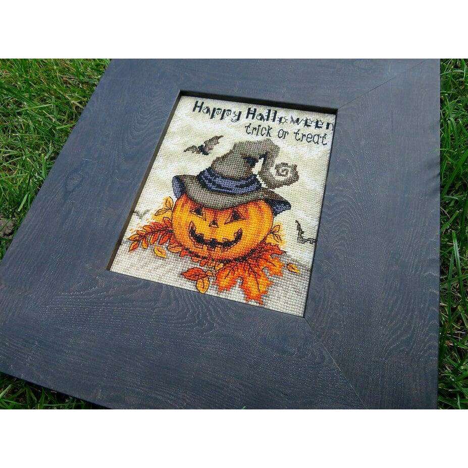 Counted Cross Stitch Kit Trick or treat Leti956