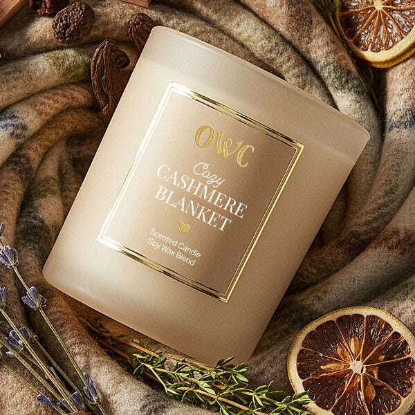 Cozy Cashmere Blanket Candle