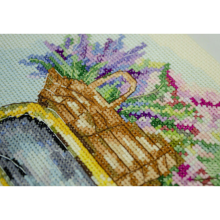 Cross-stitch kit - Adventures of Provence AH-276