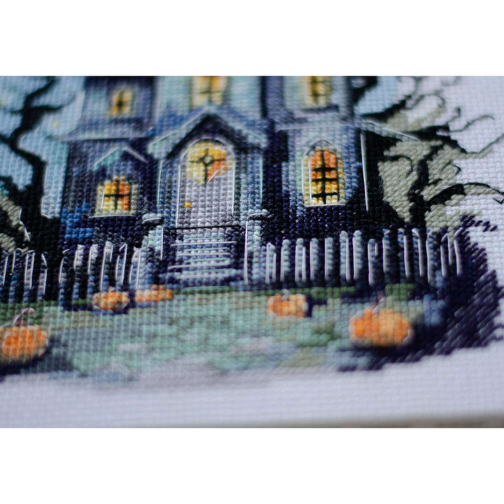 Cross-stitch kit - Haunted House AH-277