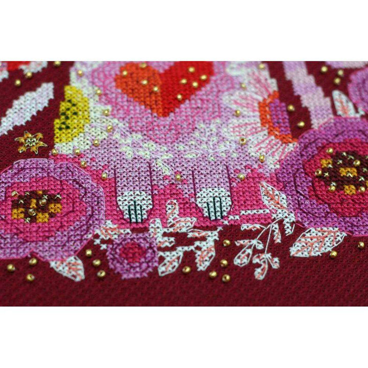 Cross-stitch kit - Love AH-101