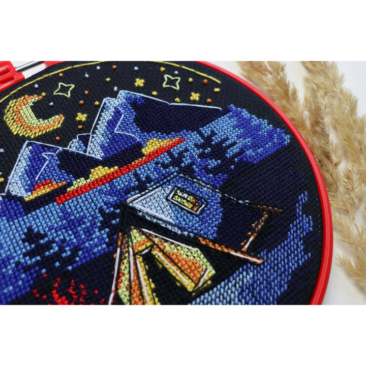 Cross-stitch kit Around the campfire AHM-074