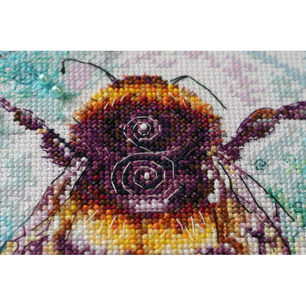 Cross-stitch kit Caramel spider web AH-085