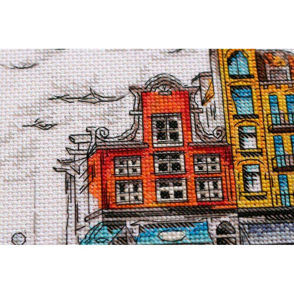 Cross-stitch kit Colored town-2 AH-147