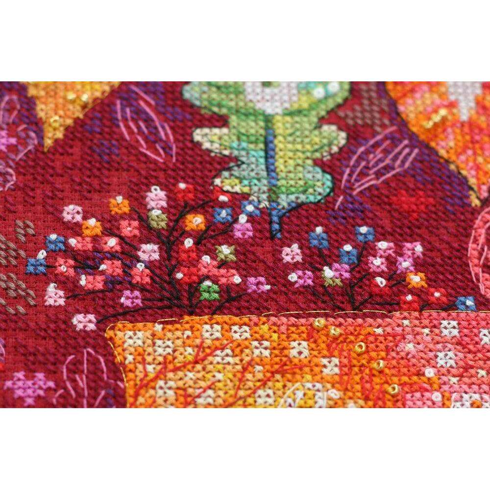 Cross-stitch kit Colorful autumn AH-128