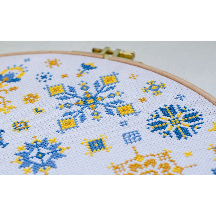 Cross-stitch kit Family sampler AH-194