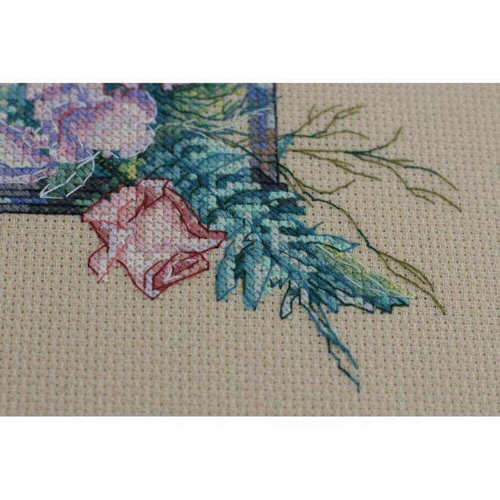 Cross-stitch kit Gentle light AH-105