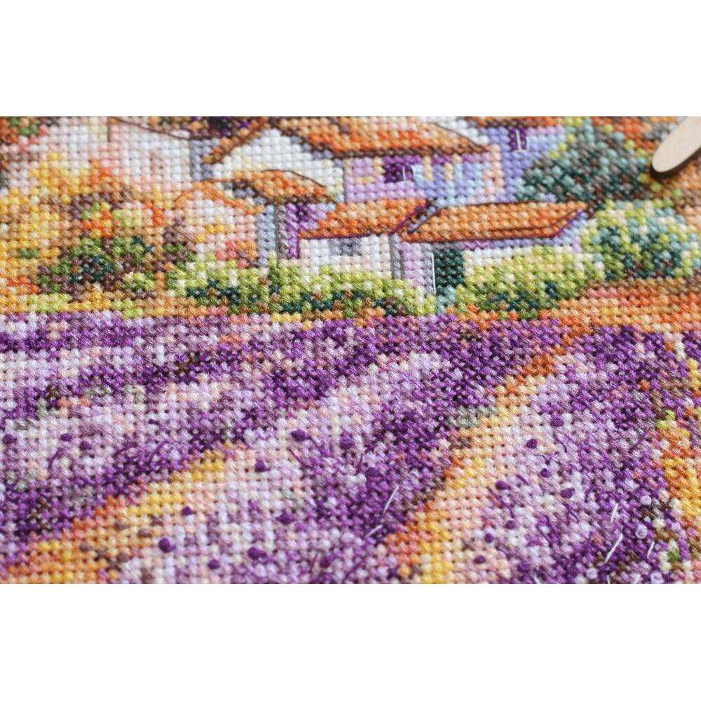 Cross-stitch kit Lavender fields AH-116