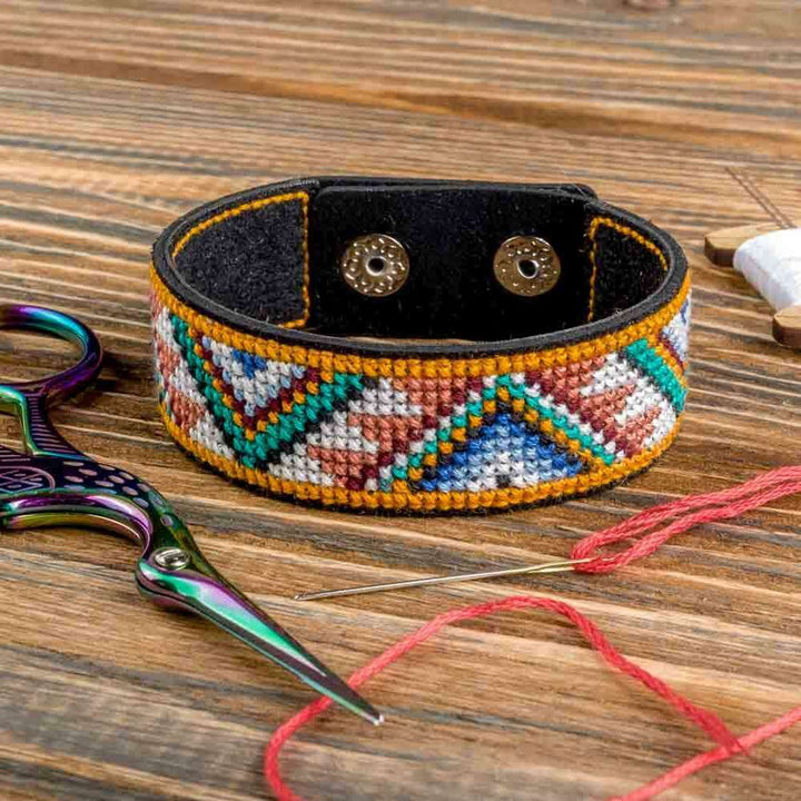 Cross-stitch kit on artificial leather FLHL-031