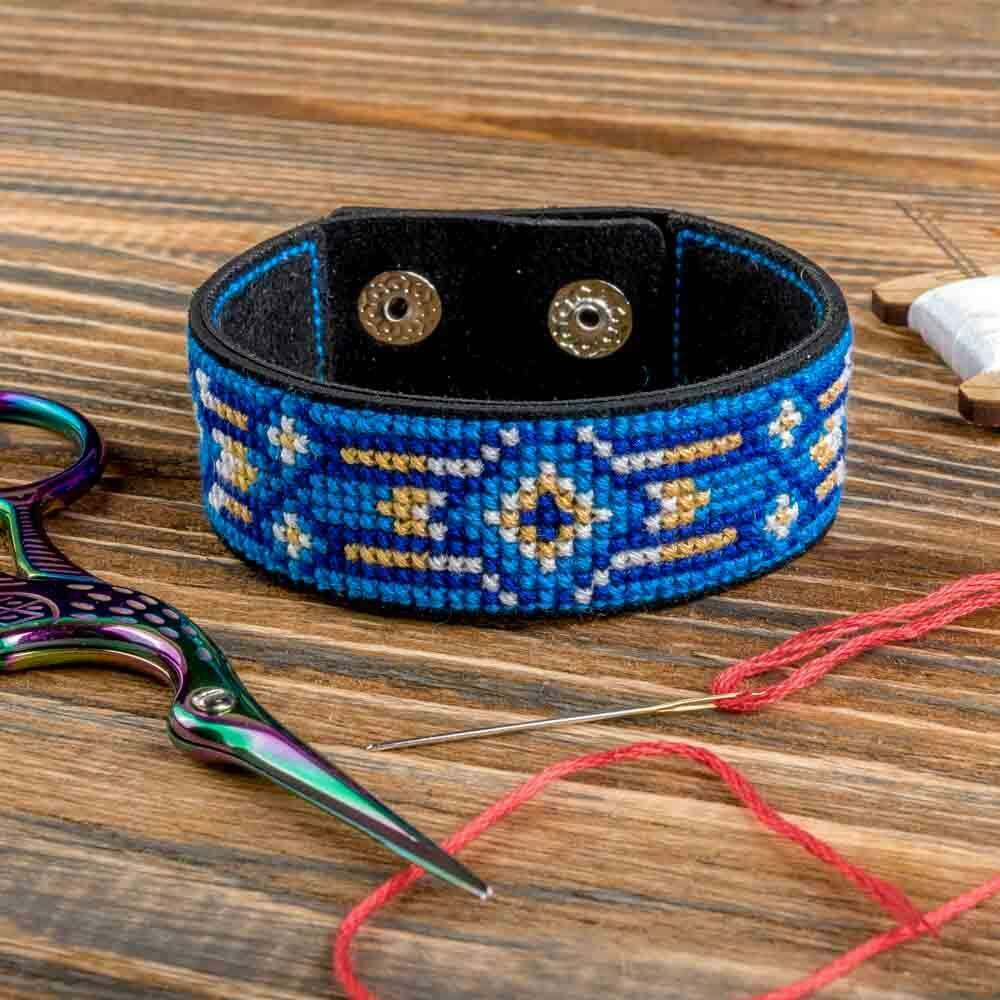 Cross-stitch kit on artificial leather FLHL-040