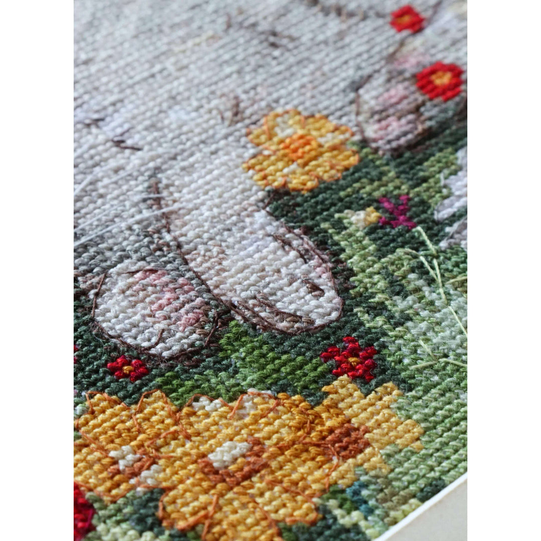 Cross-stitch kits - Hot day AH-222