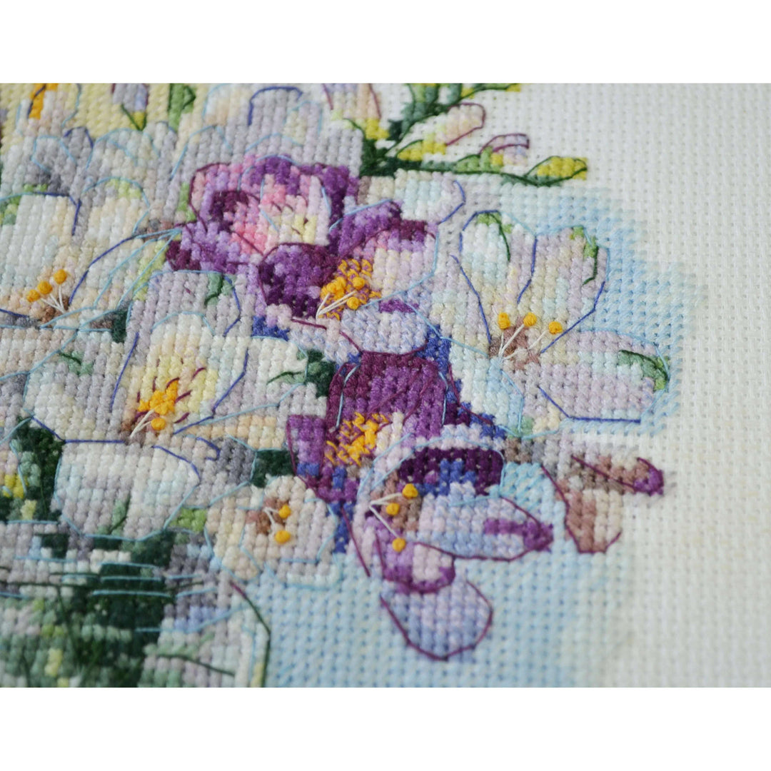Cross-stitch kits - The first bouquet AH-228