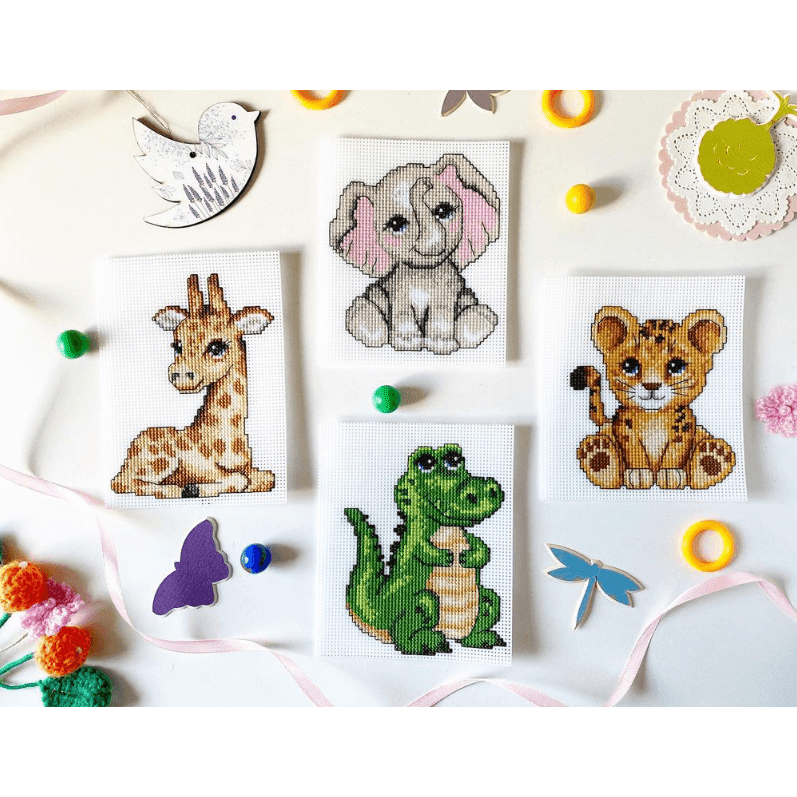 "Cute Animals" 121CS Counted Cross-Stitch Kit