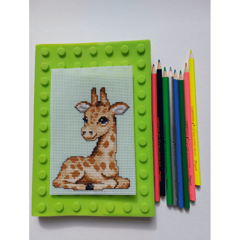 "Cute Animals" 121CS Counted Cross-Stitch Kit