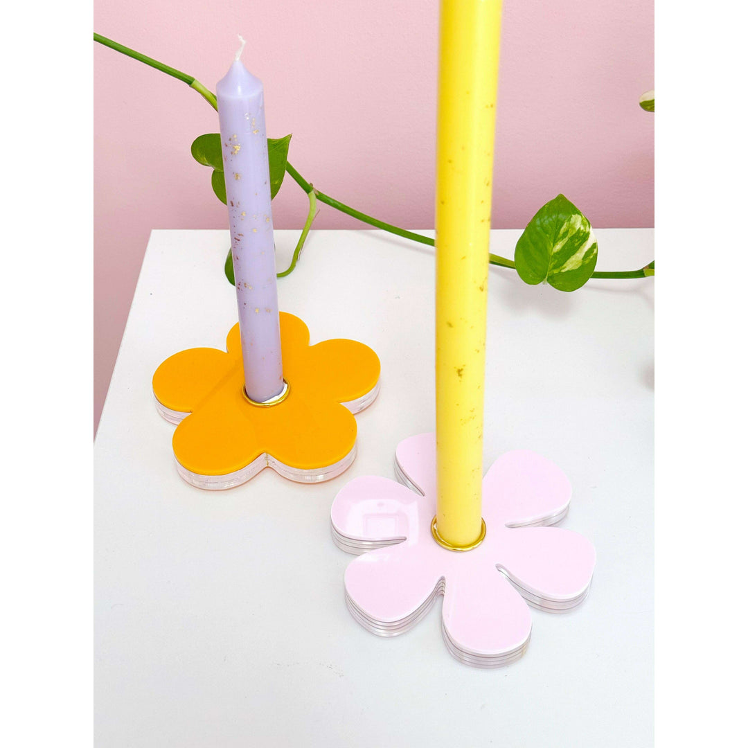 Daisy flower acrylic candle holder