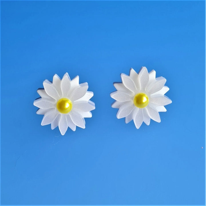Daisy Stud Earrings by Cherryloco Jewellery 2