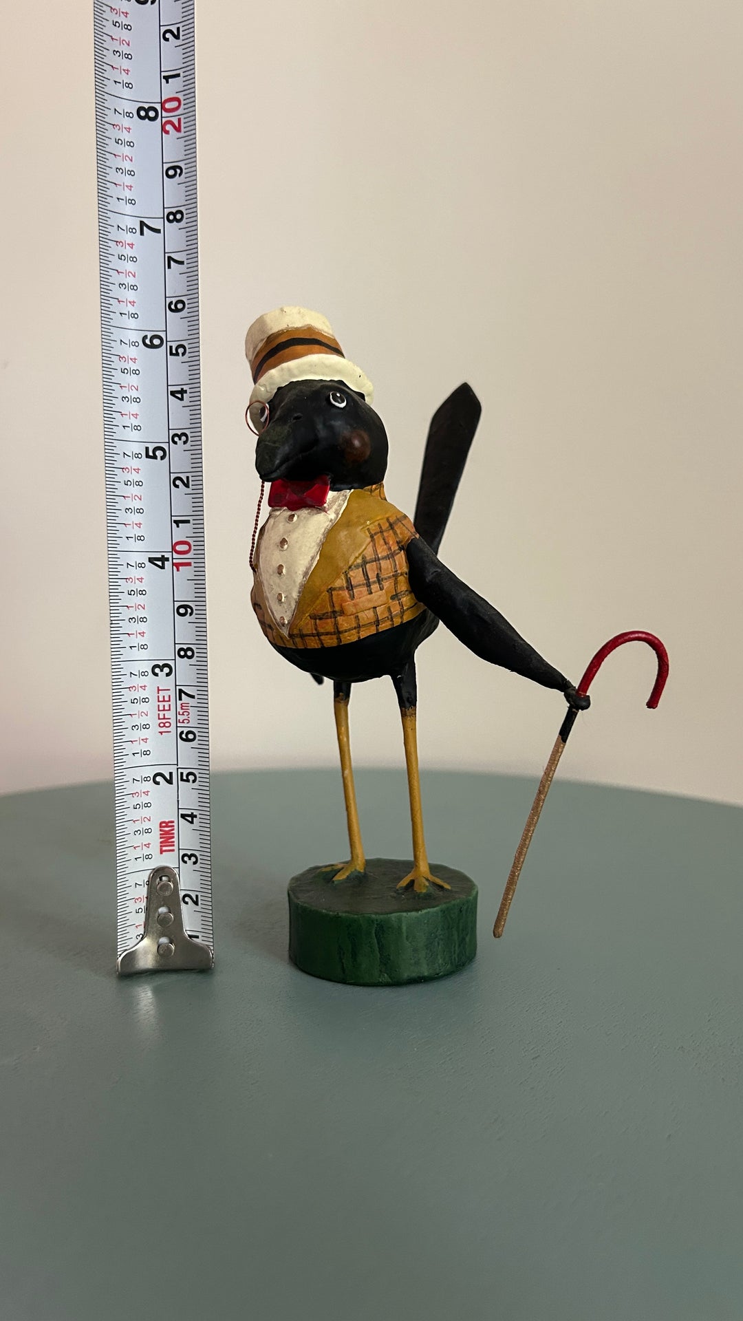 Dapper crow height measurement