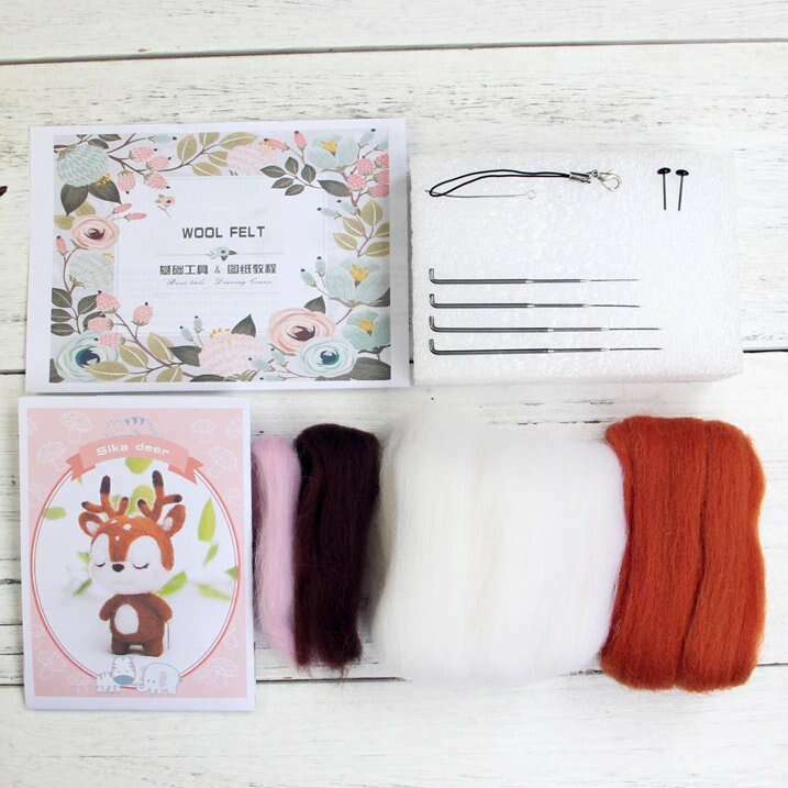 Deer Needle Felting Kit. Wizardi DIY Wool Craft Kit F07N8-W2