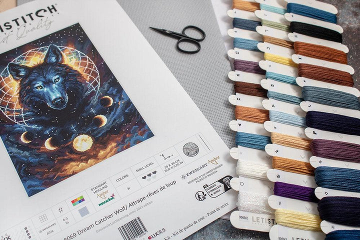 Dream Catcher Wolf L8069 Counted Cross Stitch Kit