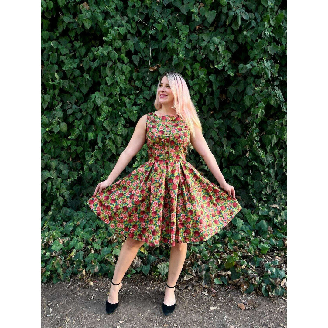 Elizabeth Dress in Pomegranate