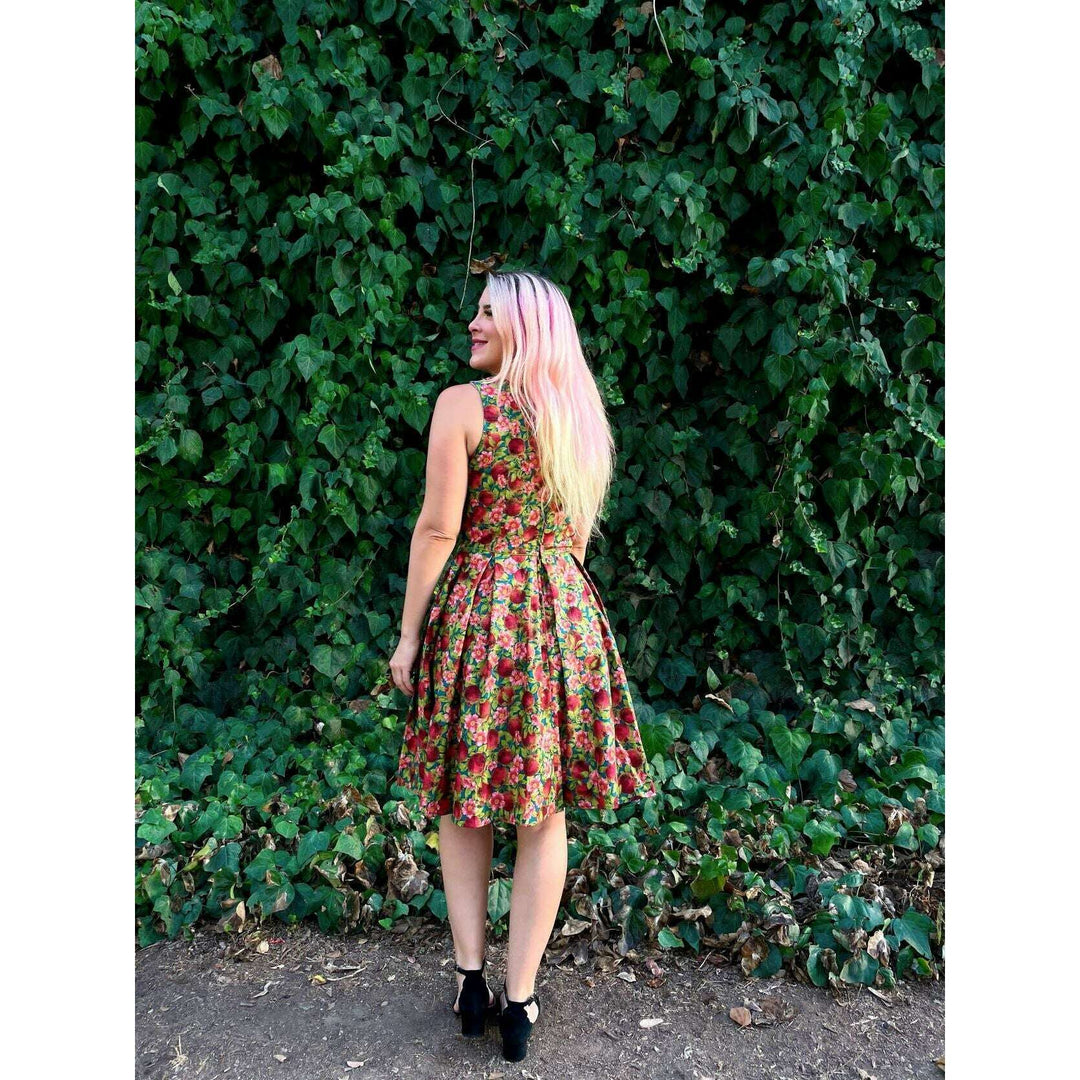 Elizabeth Dress in Pomegranate