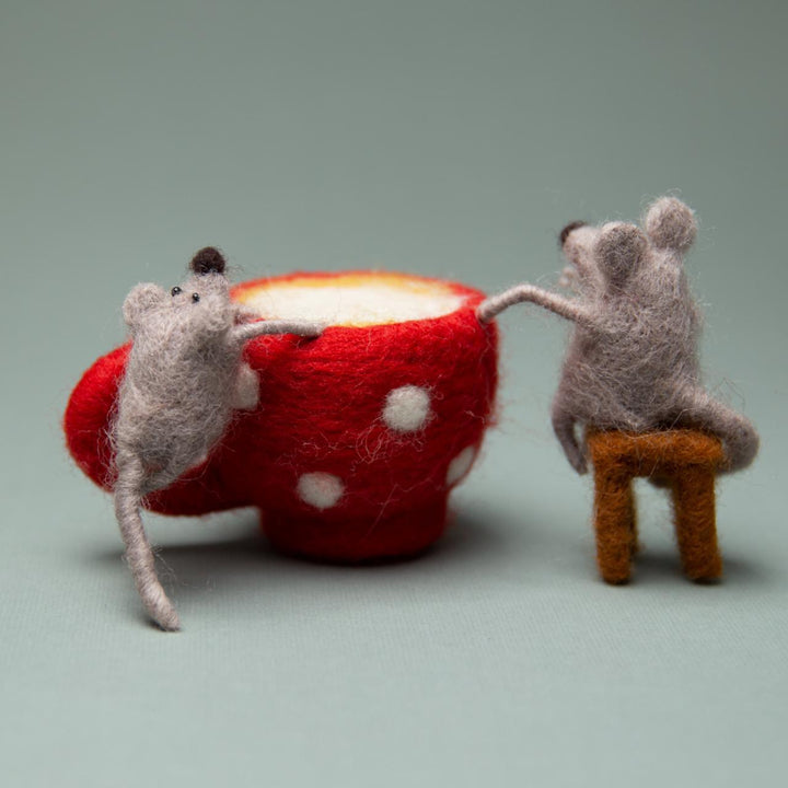 Felting kit Latte for two V-139C