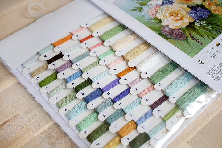 Floral bouquet B2370L Counted Cross-Stitch Kit