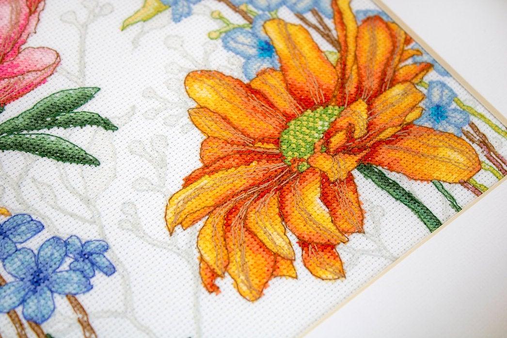Flowers and Butterfly BU4019L Counted Cross-Stitch Kit