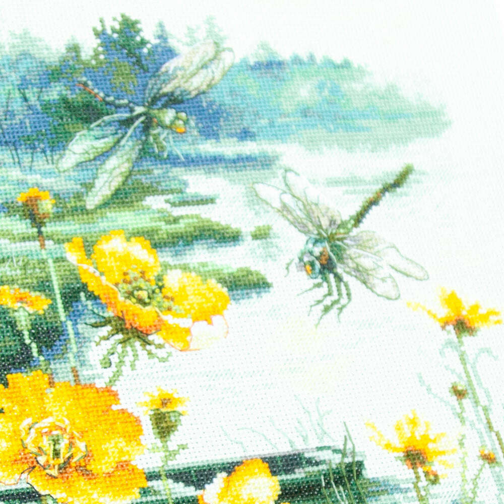 Foggy Morning 250-070 Counted Cross-Stitch Kit