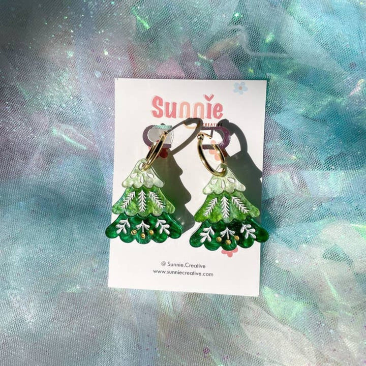Folk Christmas Tree Earrings 