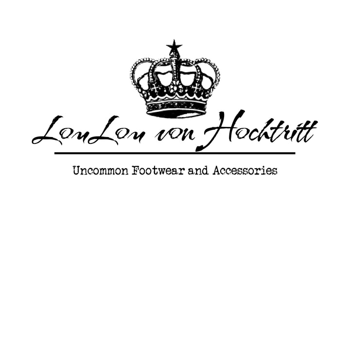 the Momento Mori - in Electric Pink with Black and White Snake on Natural base