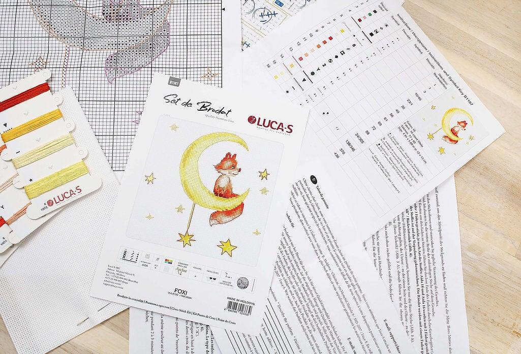 Fox 1 B1187L Counted Cross-Stitch Kit