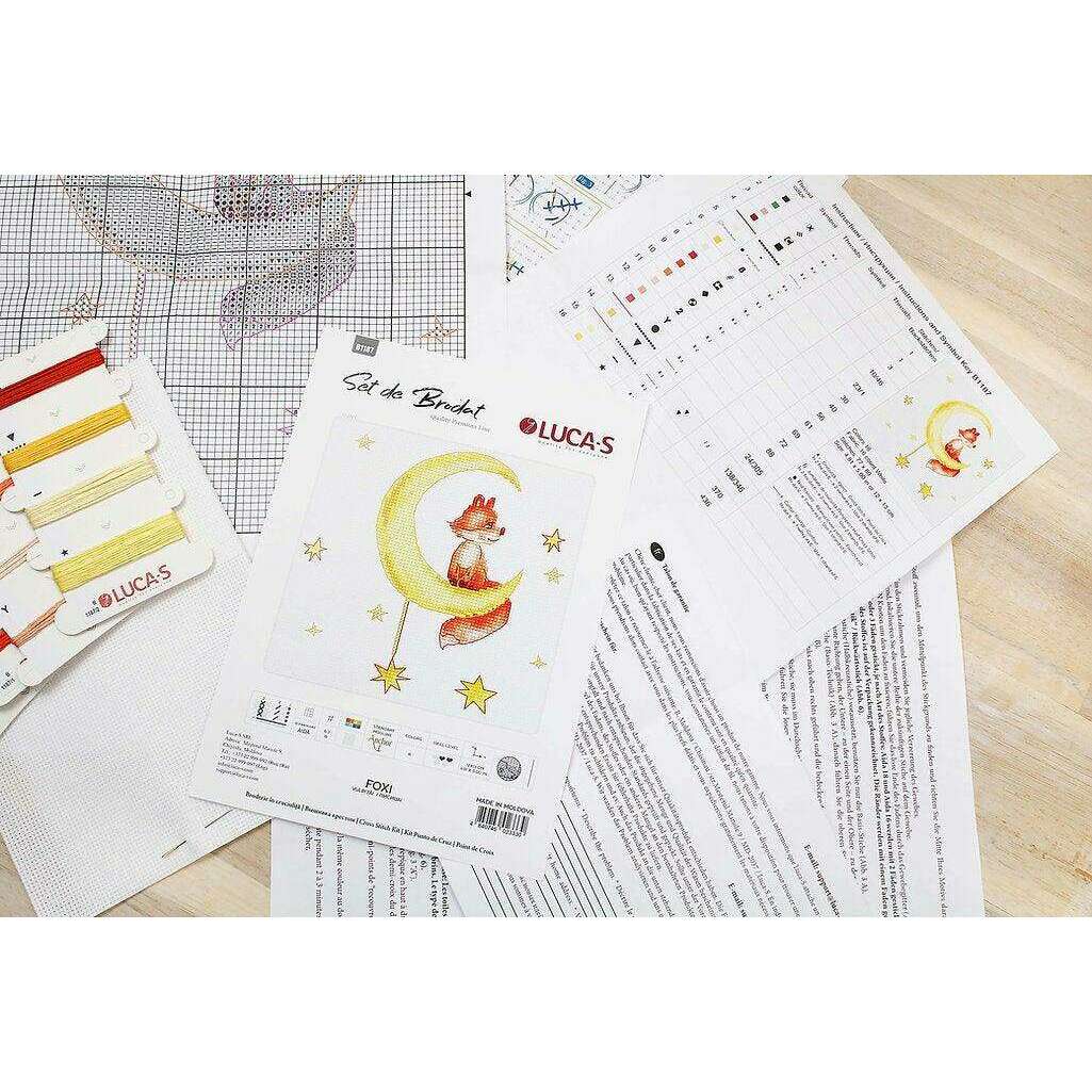 Fox 1 B1187L Counted Cross-Stitch Kit