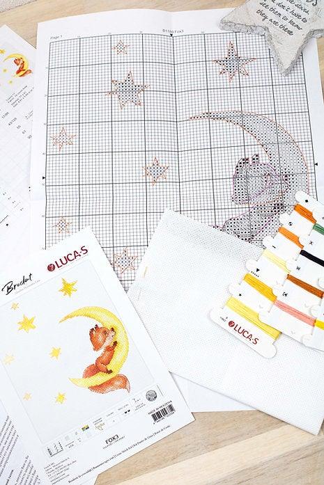 Fox 3 B1189L Counted Cross-Stitch Kit