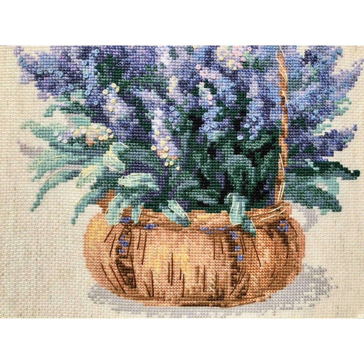 French Lavender R1404 Counted Cross Stitch Kit