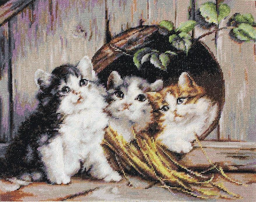 Friendly Shelter  B520L Counted Cross-Stitch Kit