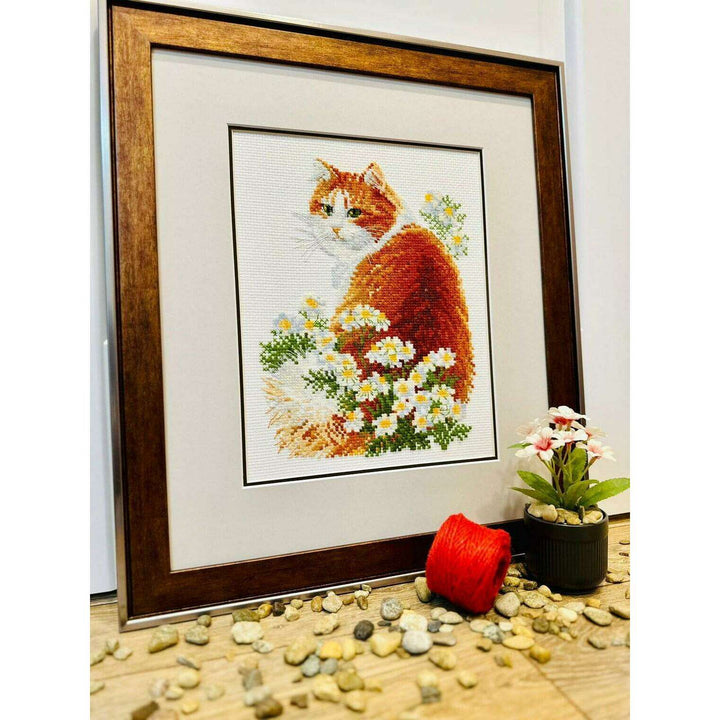 Ginger Meow R2110 Counted Cross Stitch Kit