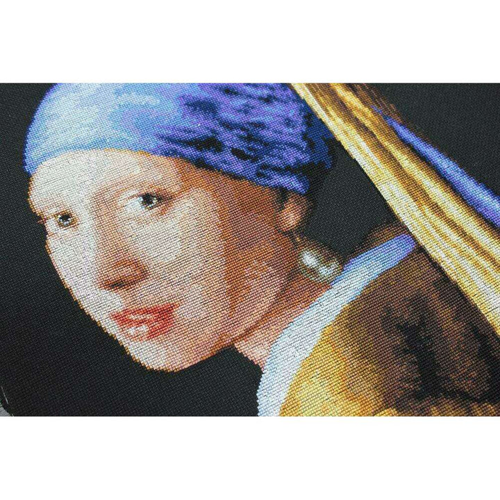Girl with a Pearl B467L Counted Cross-Stitch Kit