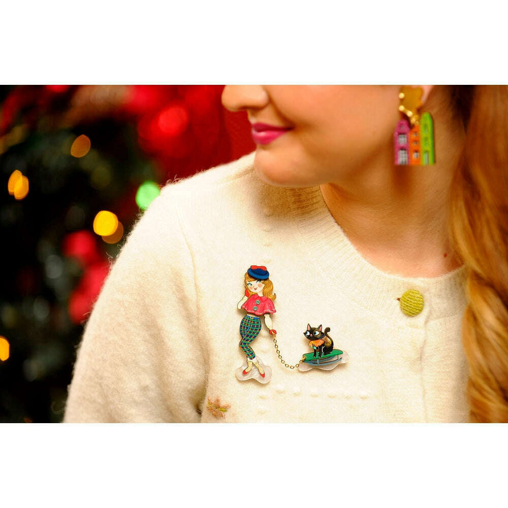 Girl with Cat on Sled Brooch by Laliblue – view 2