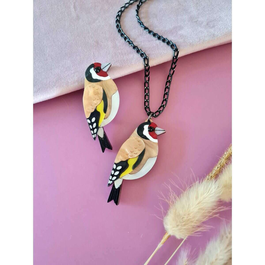 Goldfinch pin or pendant 