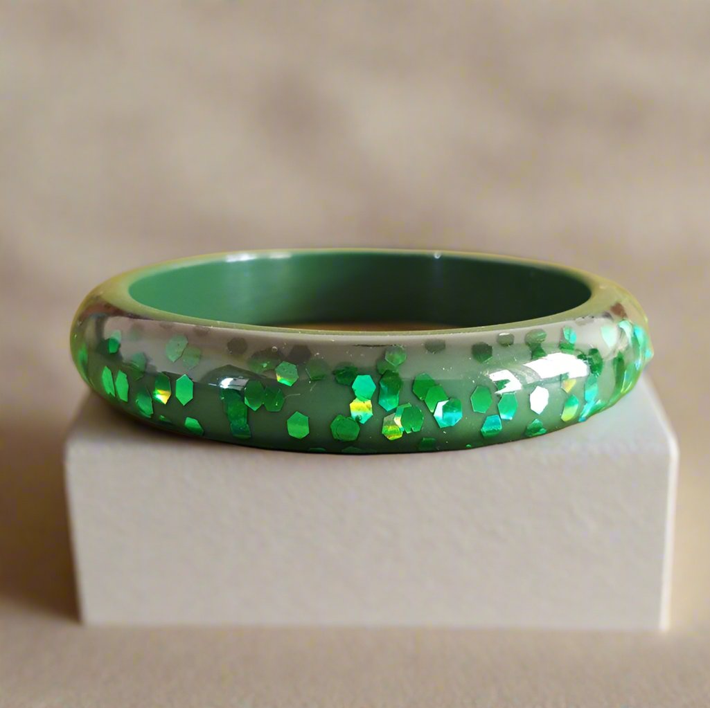 Grace Retro Fakelite Lucite Confetti Bracelet