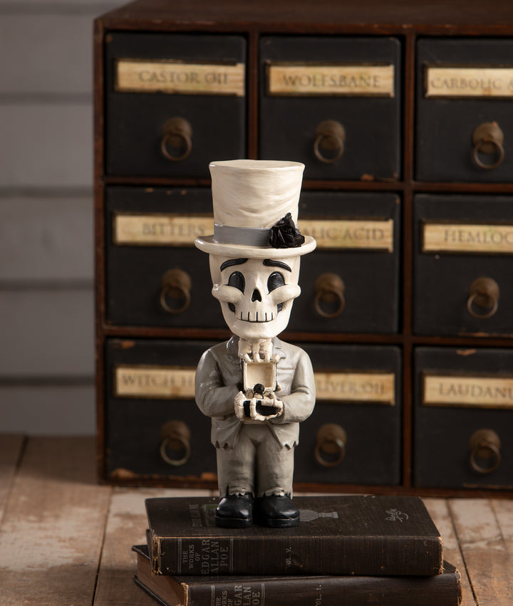 Groom Mortimer Skelly by Bethany Lowe Designs, halloween decor