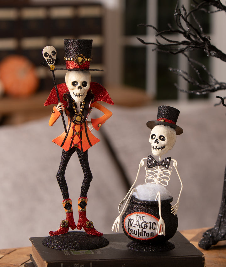 Magic Cauldron Skeleton by Bethany Lowe Designs, image 4
