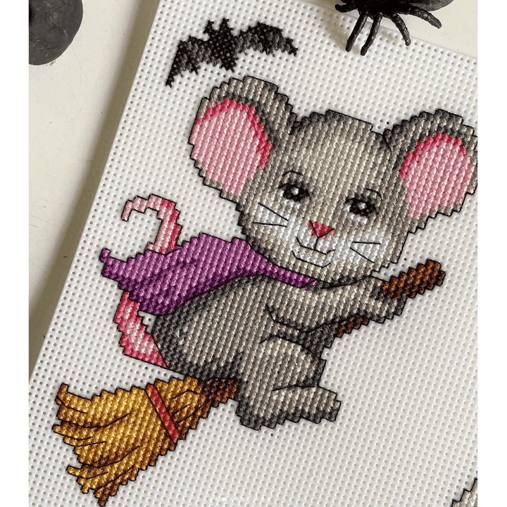 "Halloween Mouses" 102CS Counted Cross-Stitch Kit