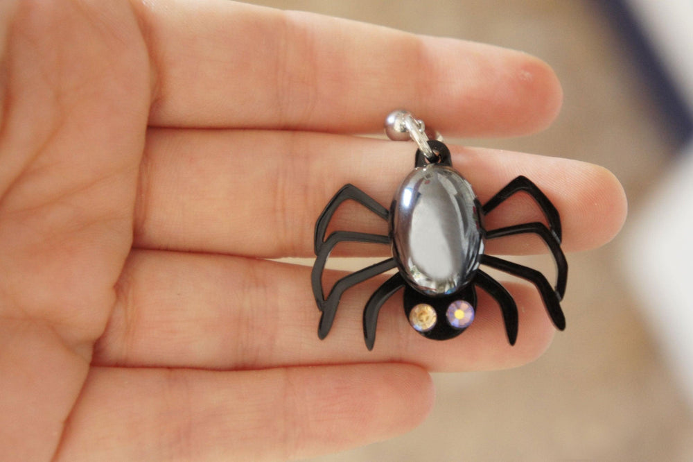 Halloween Spider Earrings by Laliblue - Quirks!