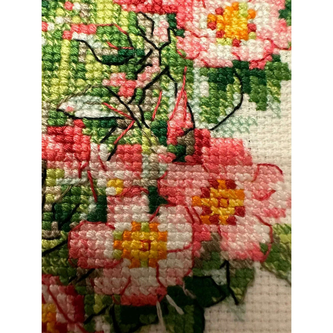 Happy Together R2092 Counted Cross Stitch Kit
