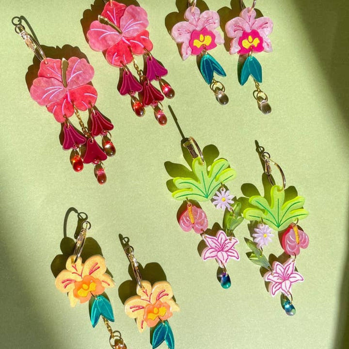 Hibiscus Dangle 3