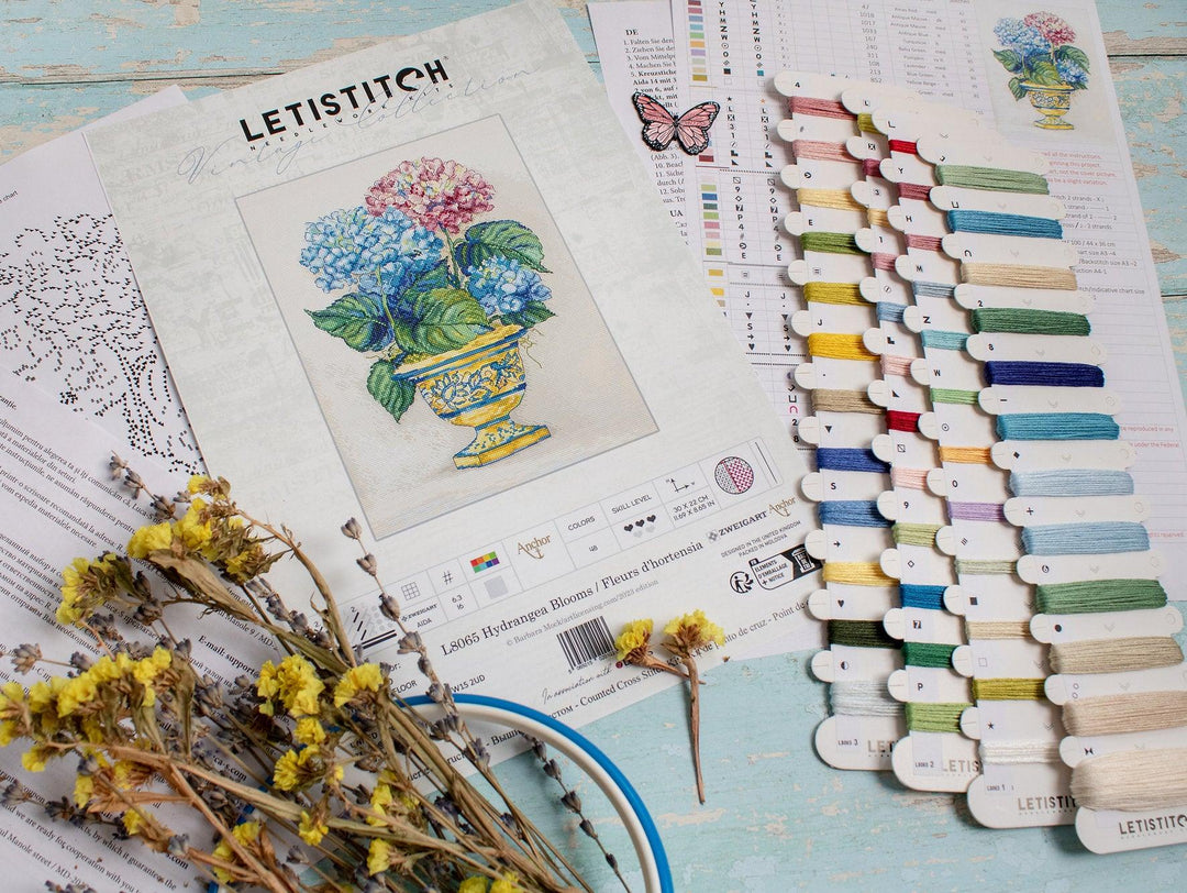 Hydrangea Blooms L8065 Counted Cross Stitch Kit