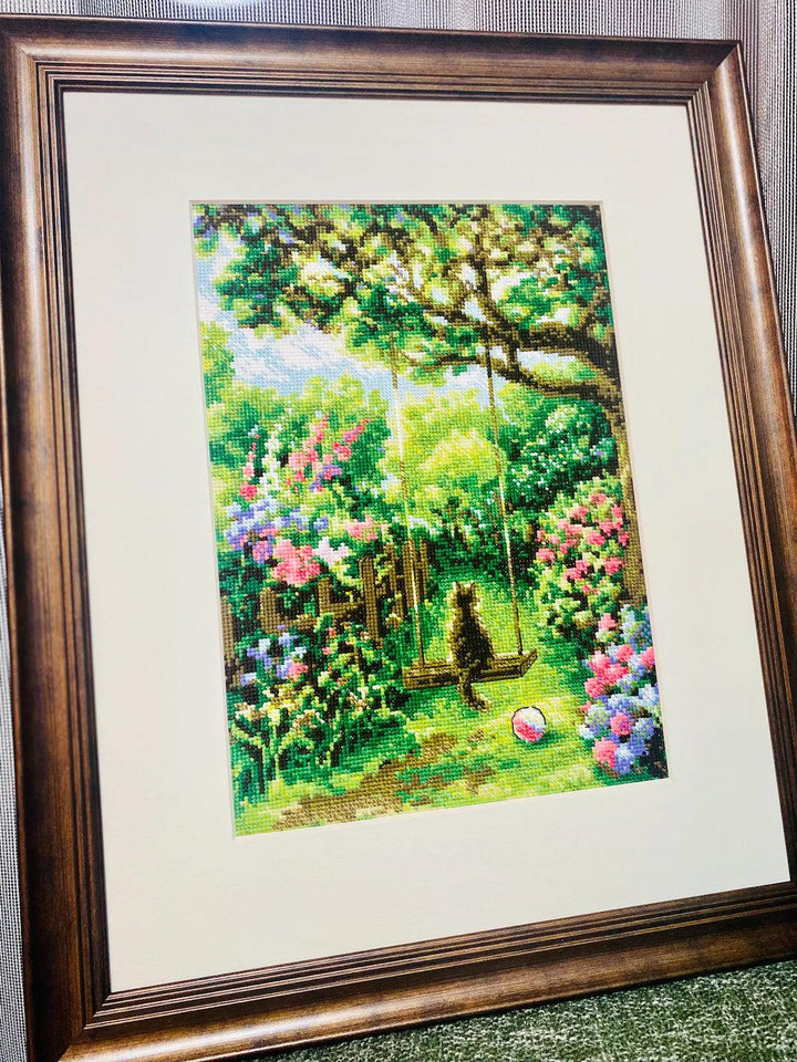 Garden Swing R2114 Counted Cross Stitch Kit